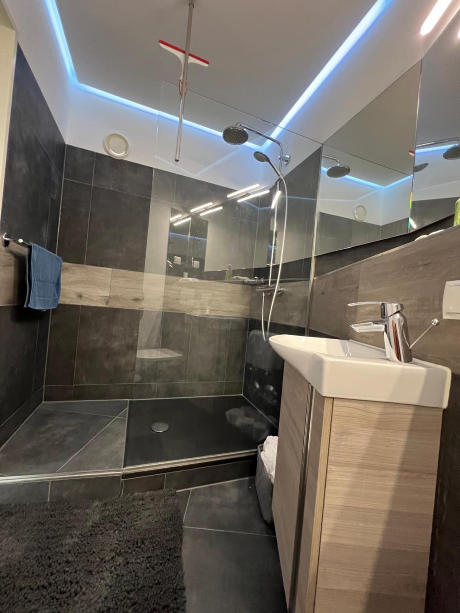 Hafenblick Apartment Шлесвиг Екстериор снимка